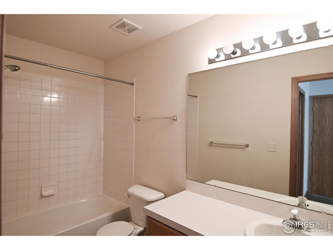 818 2nd Street Windsor, CO 80550 - Photo 6 of 22 Primary Bathroom