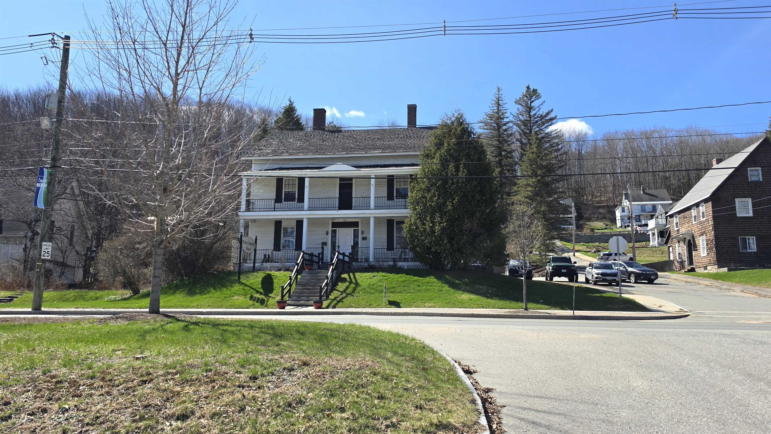 961 Main Street Berlin, NH 03570 - Photo 1 of 10