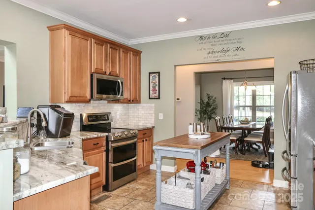 $625,000 | 3137 Yorkshire Lane, Boonville, NC 27011