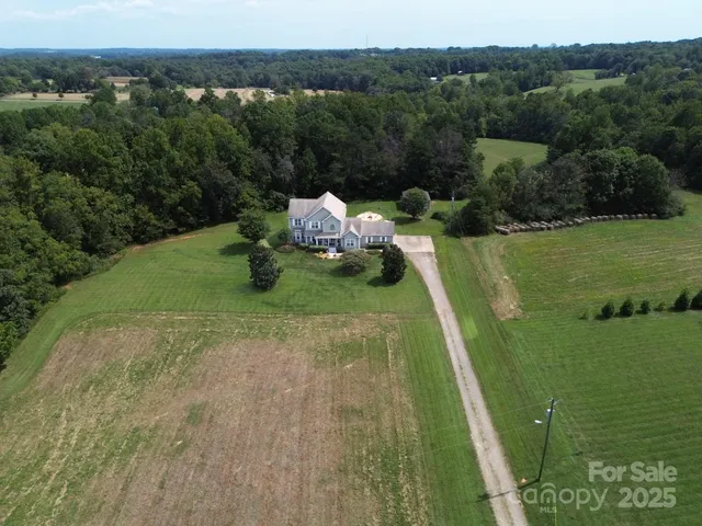 $625,000 | 3137 Yorkshire Lane, Boonville, NC 27011