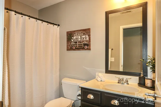 $625,000 | 3137 Yorkshire Lane, Boonville, NC 27011