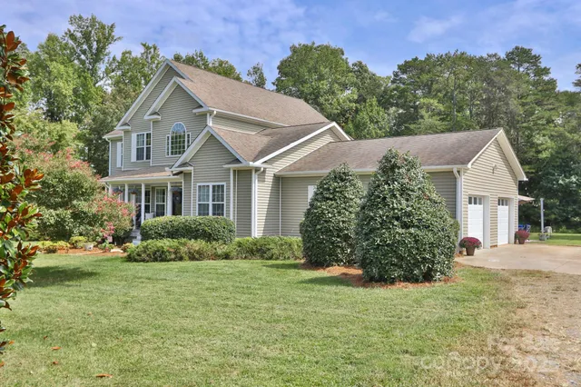 $625,000 | 3137 Yorkshire Lane, Boonville, NC 27011