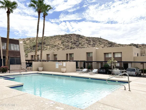 $1,395 | 1601 West Sunnyside Avenue, Unit 115, Phoenix, AZ 85029