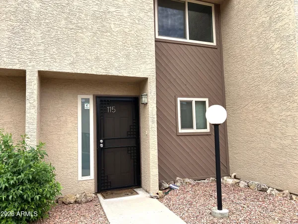 $1,395 | 1601 West Sunnyside Avenue, Unit 115, Phoenix, AZ 85029