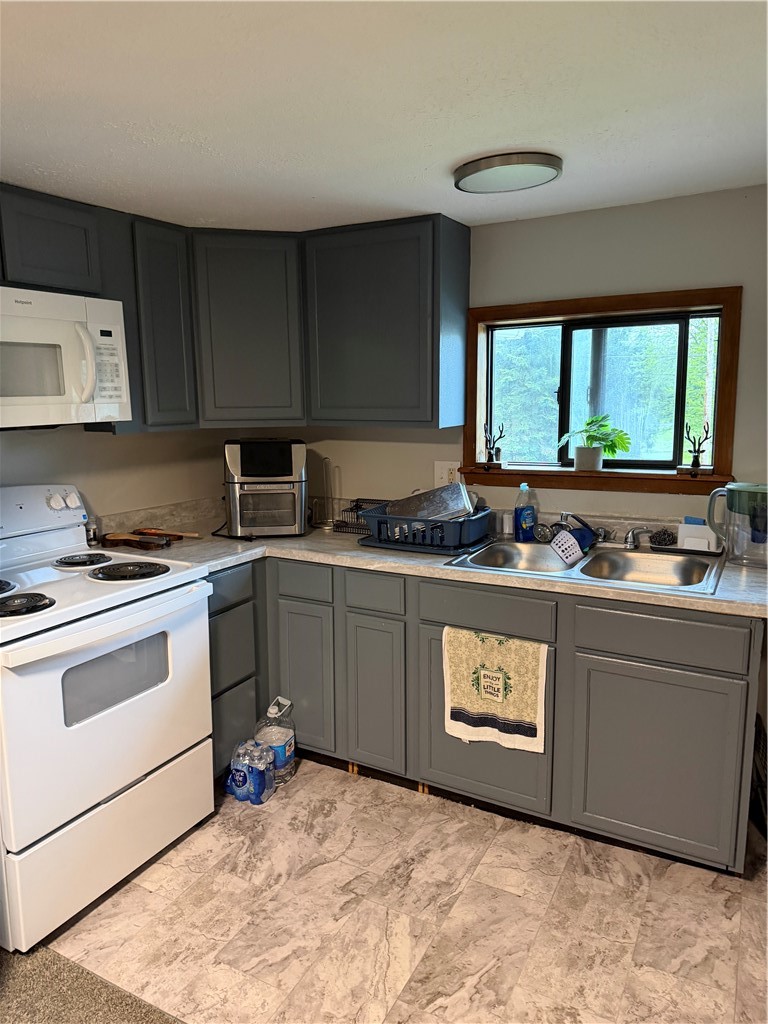 7624 Ridge Road Sodus, NY 14551 - Photo 14 of 25