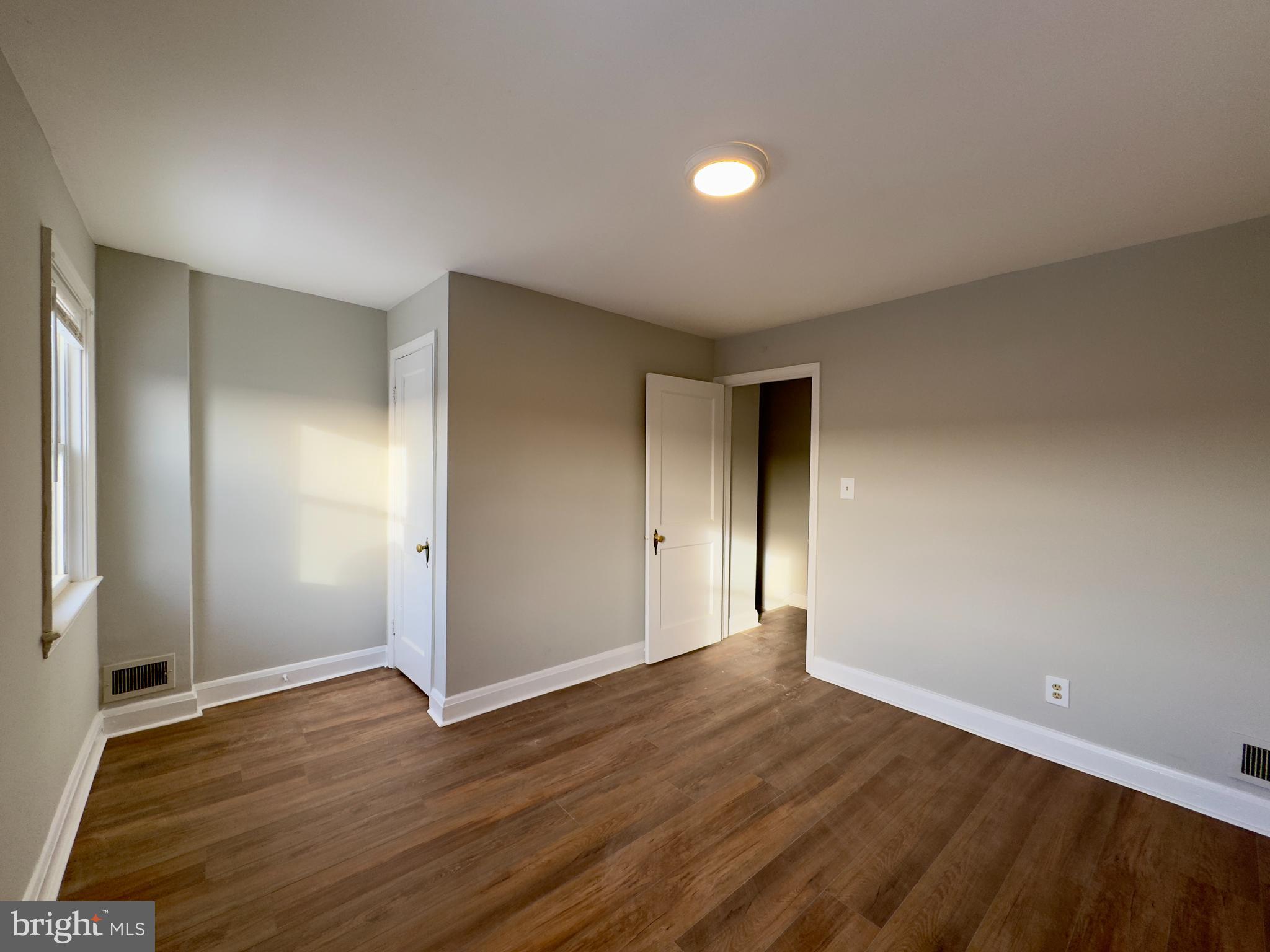 313 Gusryan Street Baltimore, MD 21224 - Photo 3 of 17