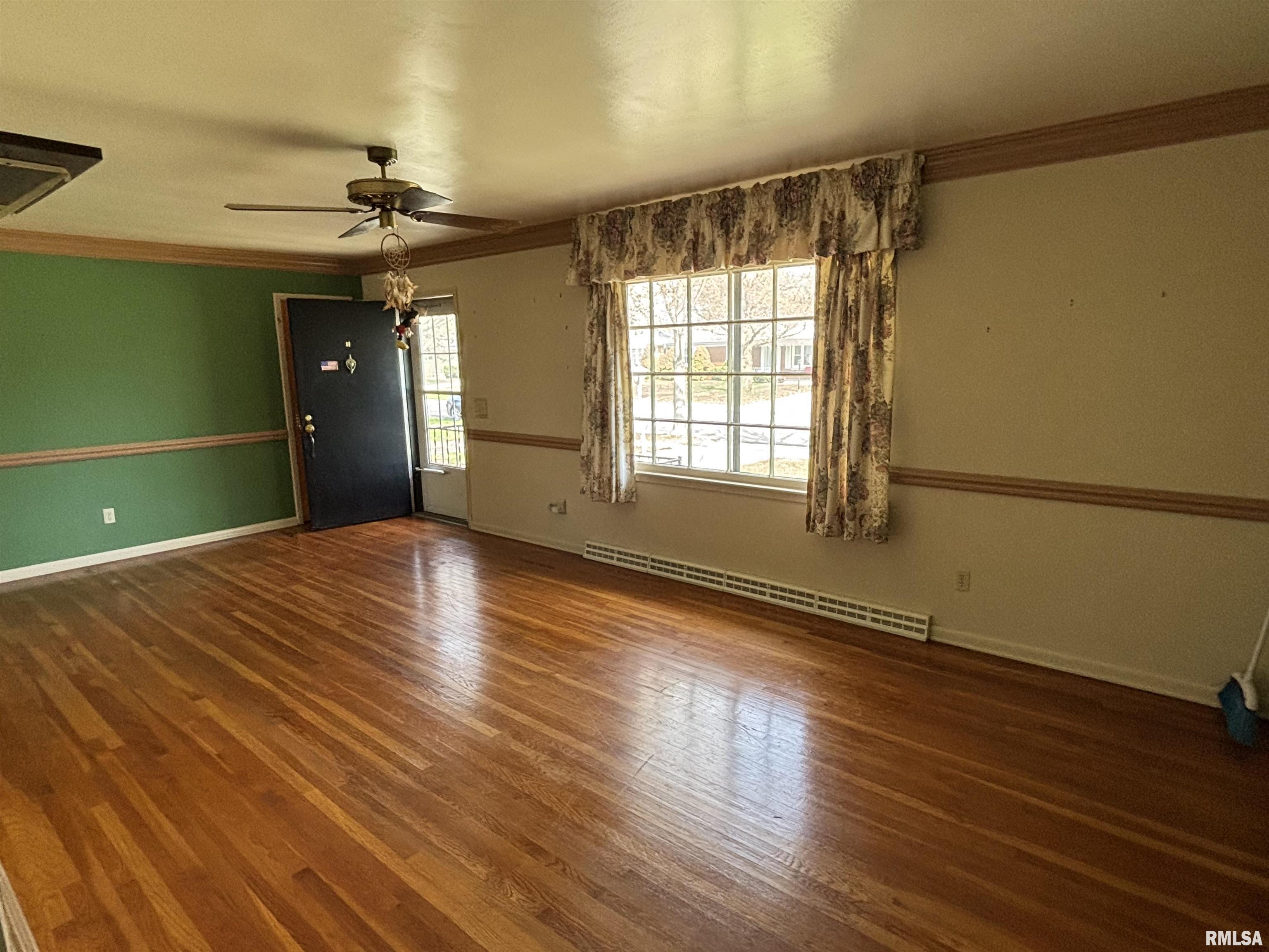 205 Sherwood Way Bloomington, IL 61701 - Photo 6 of 25