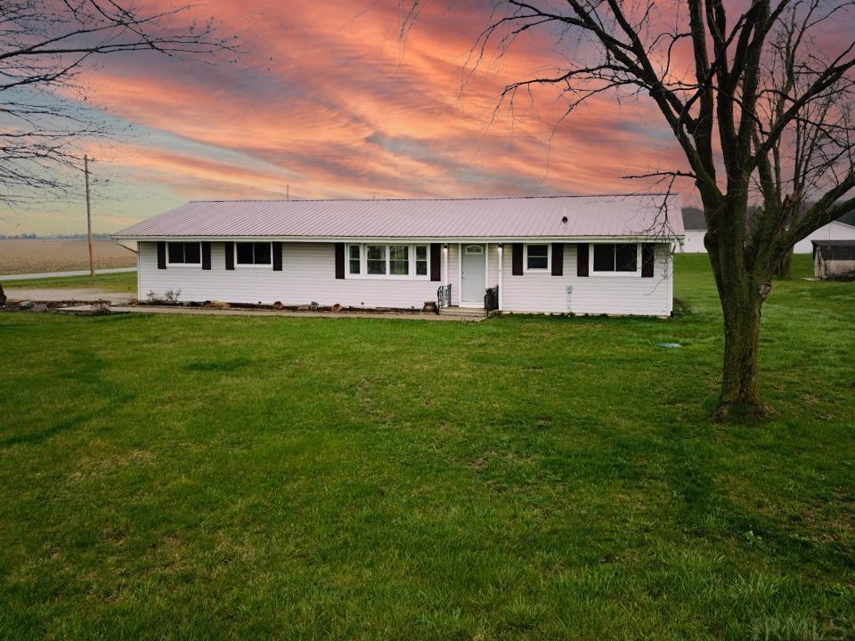 10812 Maples Road Fort Wayne, IN 46816 - Photo 1 of 21