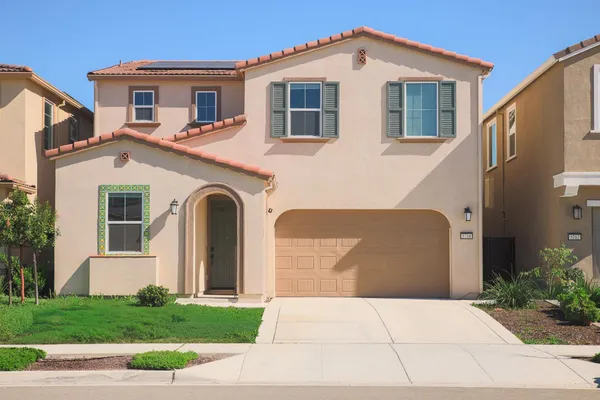 $639,900 | 5718 Harveston Way, Sacramento, CA 95835