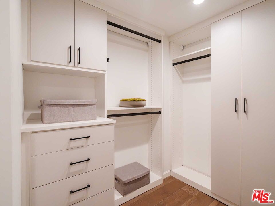 318 North Maple Drive, Unit 408 Beverly Hills, CA 90210 - Photo 12 of 12