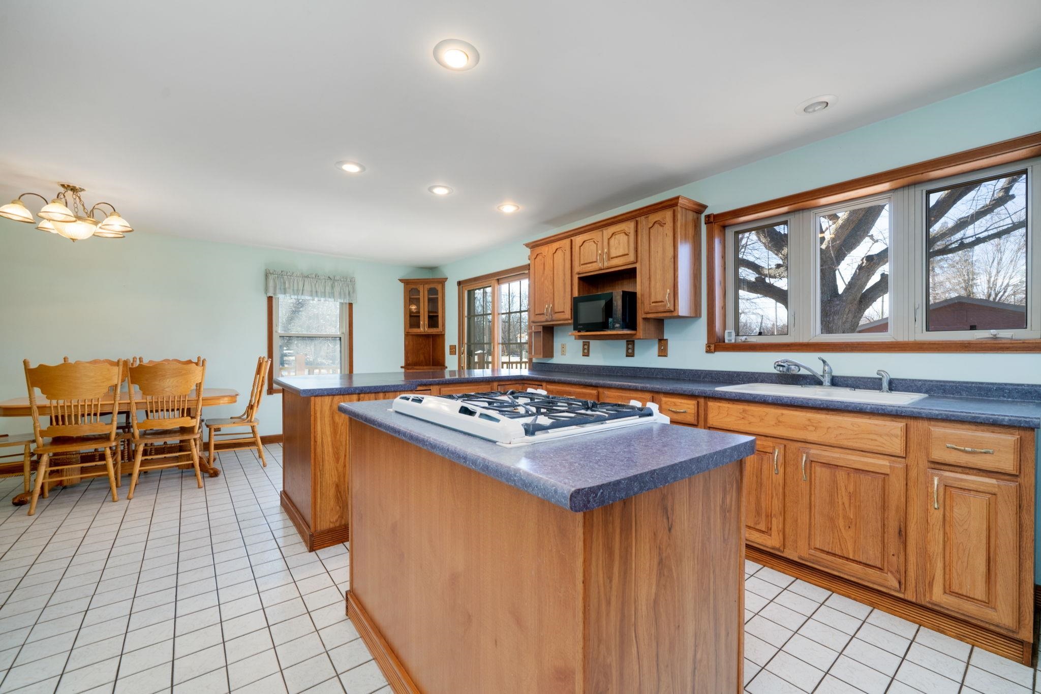 4414 Highway 64 Mount Morris, IL 61054 - Photo 15 of 41