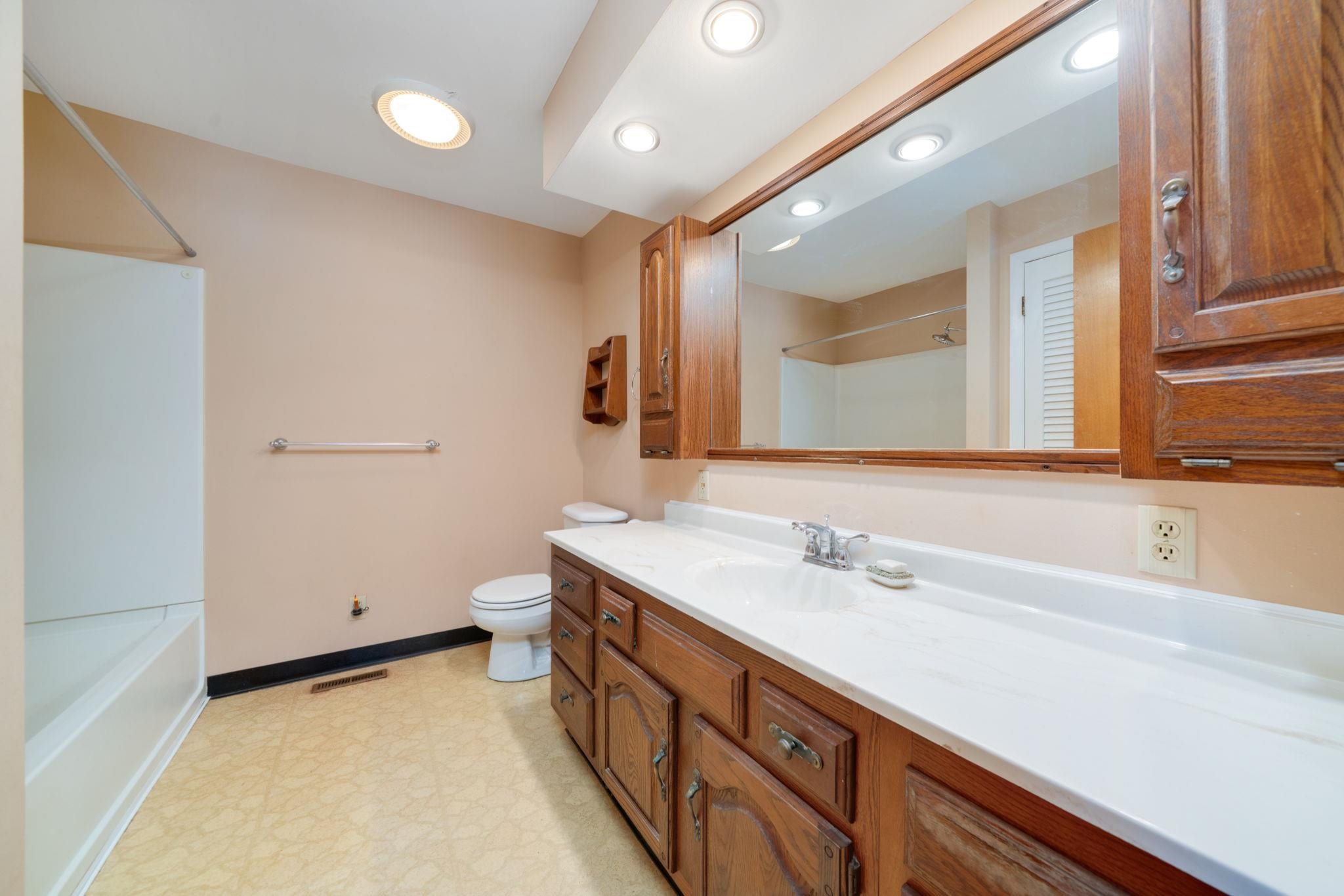 4414 Highway 64 Mount Morris, IL 61054 - Photo 7 of 42