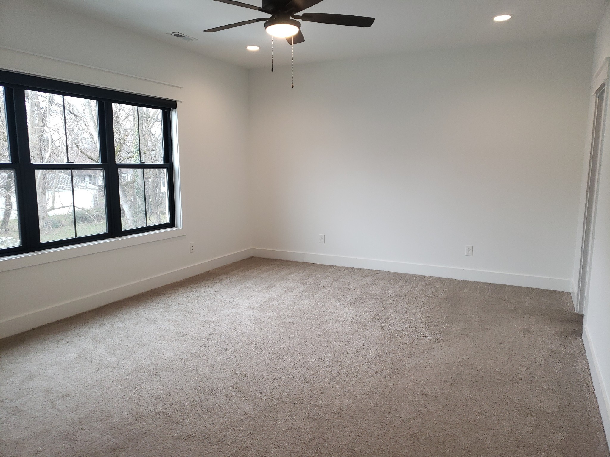 909 East State Street Murfreesboro, TN 37130 - Photo 13 of 39