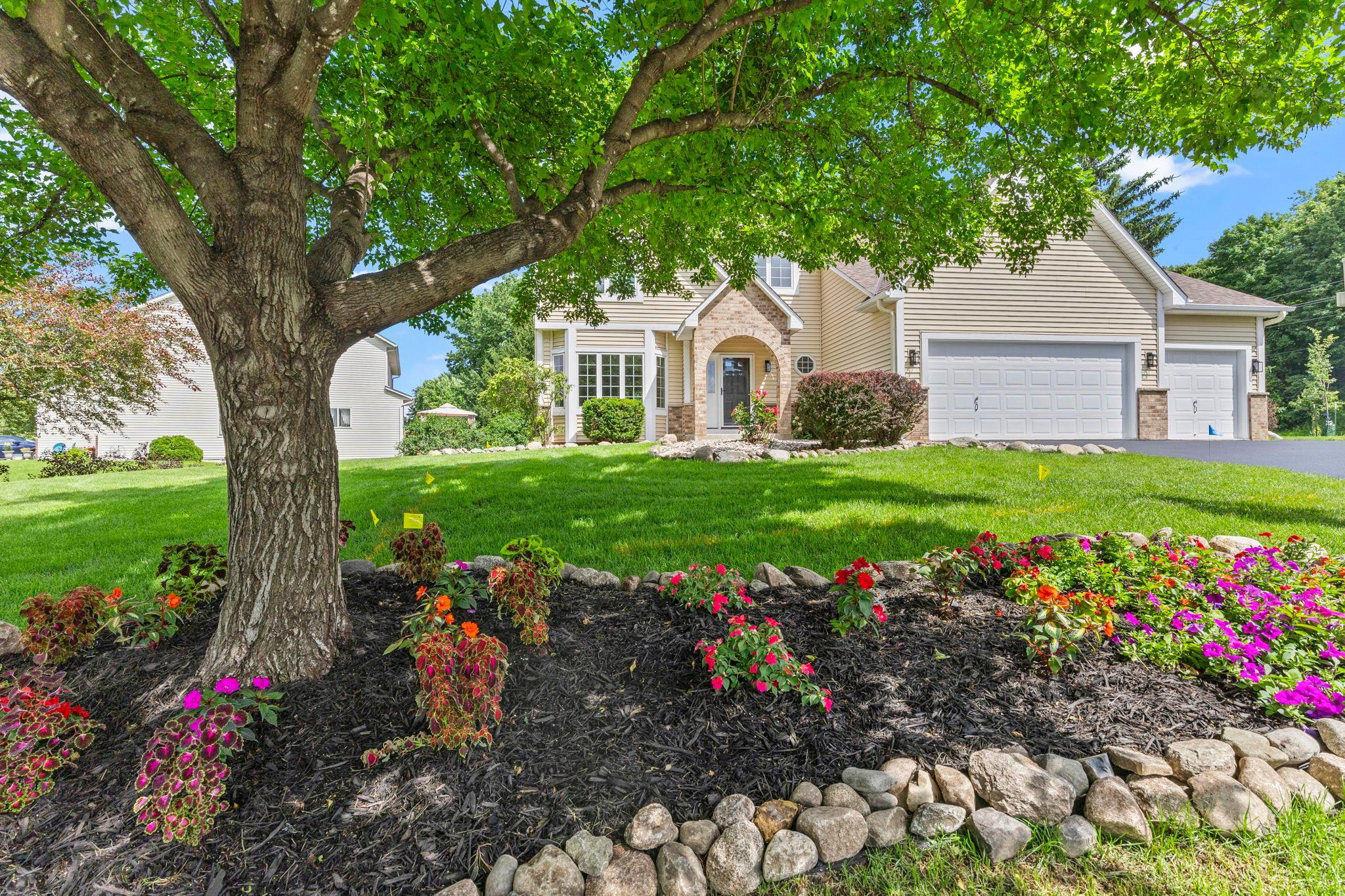 1744 Mathias Road Shakopee, MN 55379 - Photo 2 of 81