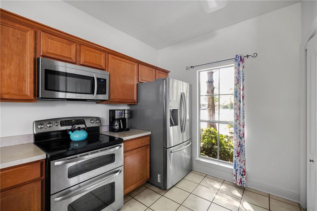 232 Ruelle Du Chene Drive Madisonville, LA 70447 - Photo 8 of 37