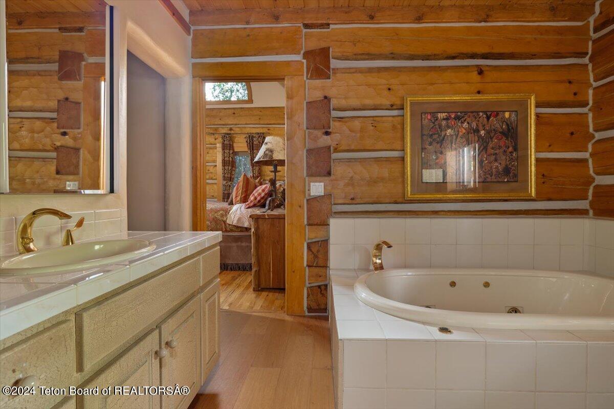 5 Blair Road Alta, WY 83414 - Photo 27 of 91 Primary Bath 1