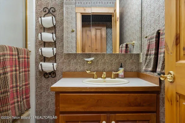 $9,750,000 | 5 Blair Road, Alta, WY 83414