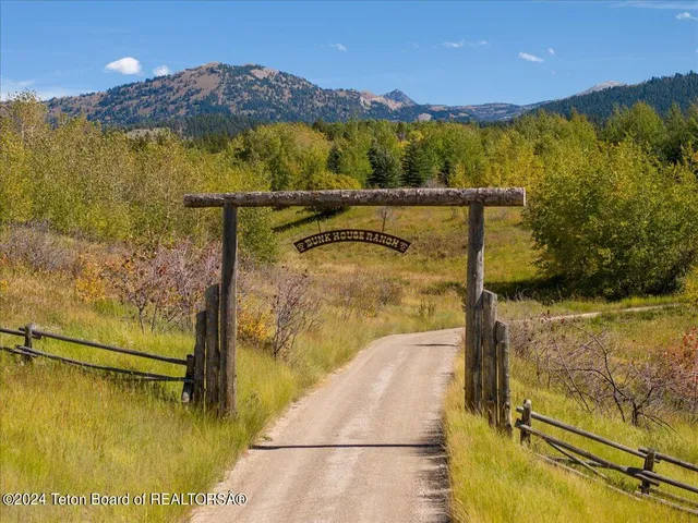 $9,750,000 | 5 Blair Road, Alta, WY 83414