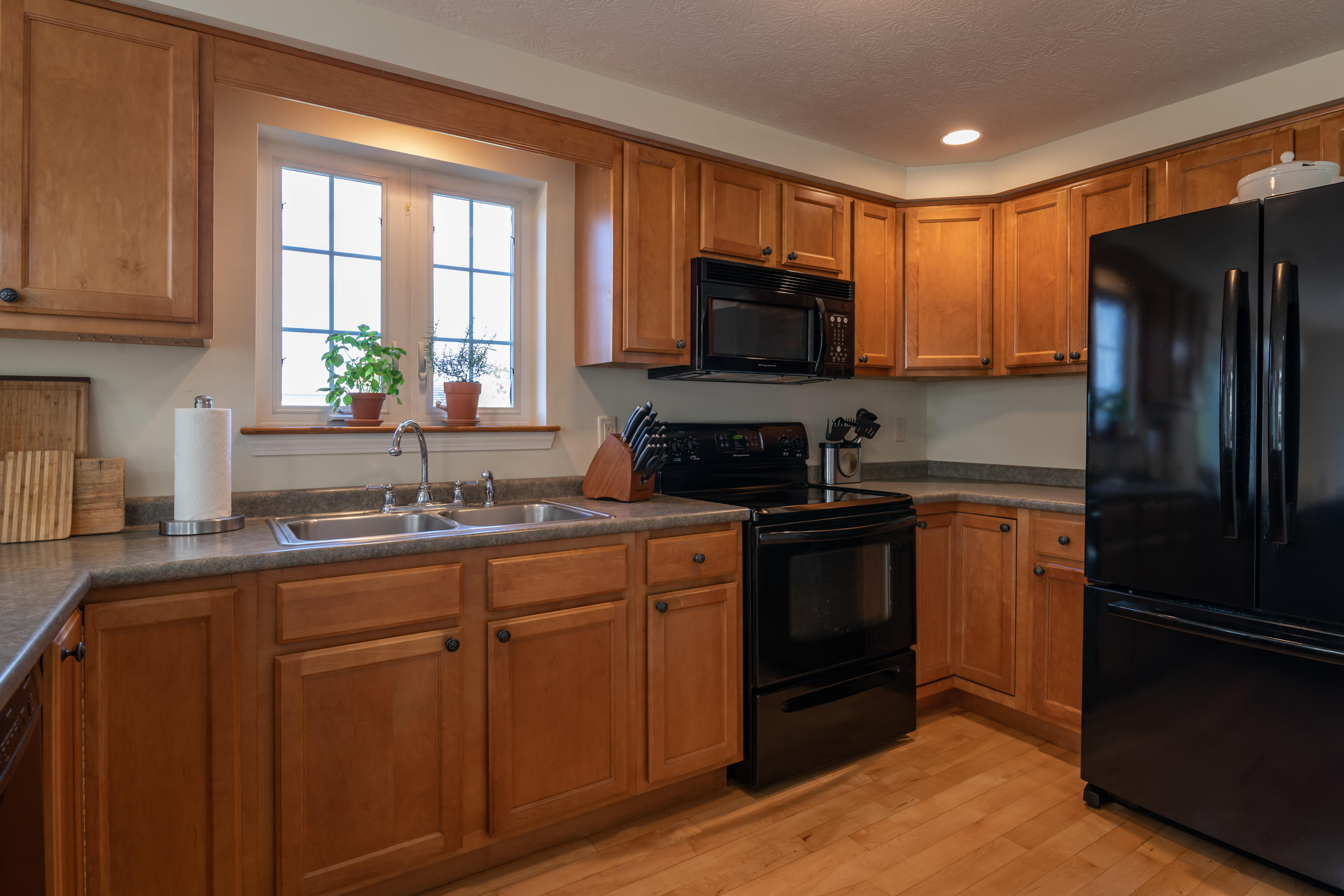 166 Maquoit Road Brunswick, ME 04011 - Photo 10 of 25 GLM_7844