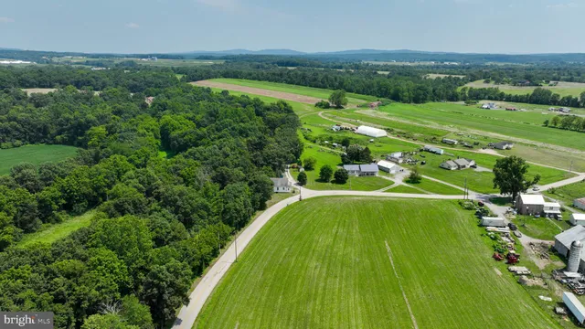 $229,900 | 206 Bentz Mill Road, Wellsville, PA 17365