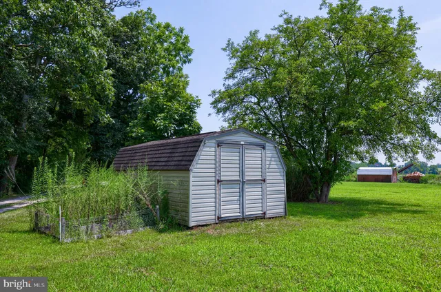 $229,900 | 206 Bentz Mill Road, Wellsville, PA 17365