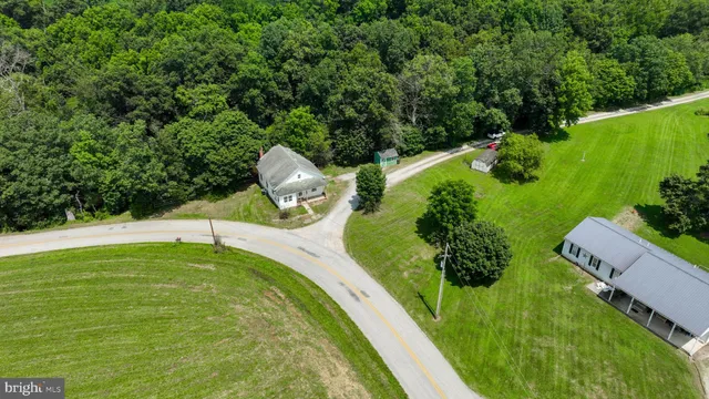 $229,900 | 206 Bentz Mill Road, Wellsville, PA 17365