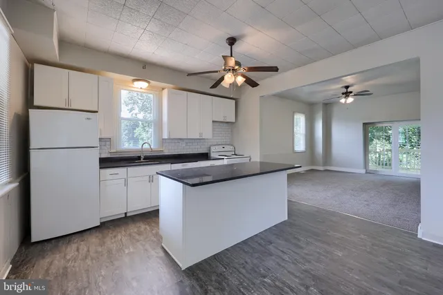 $229,900 | 206 Bentz Mill Road, Wellsville, PA 17365