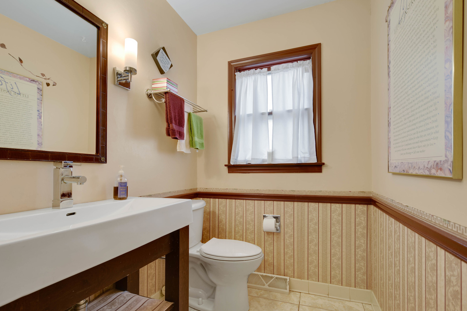 18751 Kings Road Homewood, IL 60430 - Photo 18 of 46 Gallery Image 18