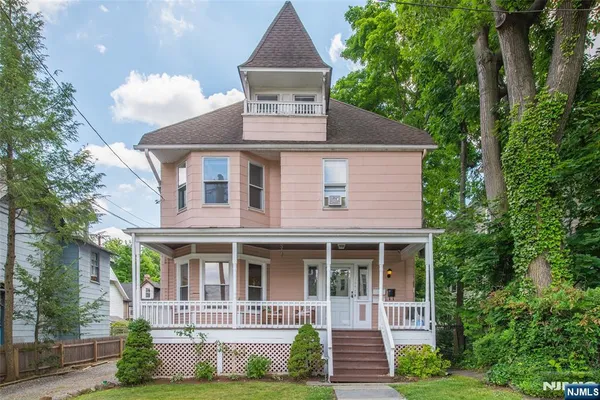 $999,000 | 157 Walnut Street, Montclair, NJ 07042