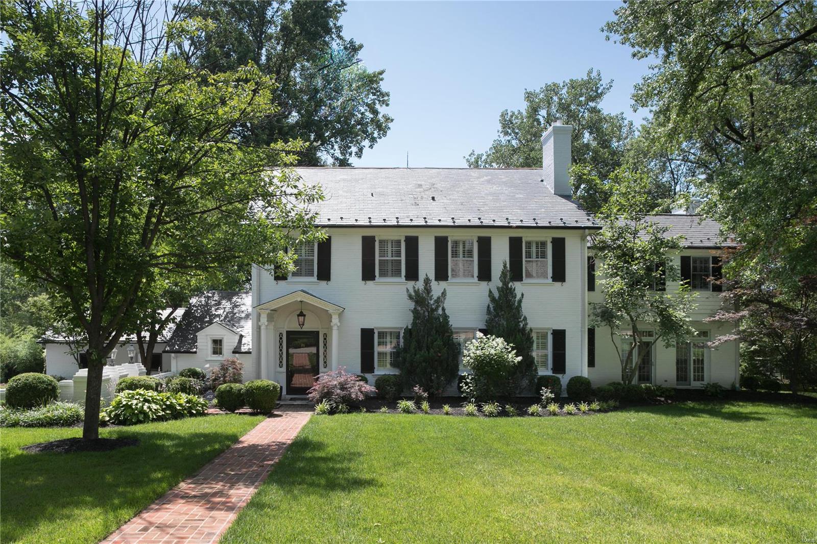 12 Dromara Road St. Louis, MO 63124 - Photo 1 of 26 Gallery Image 1