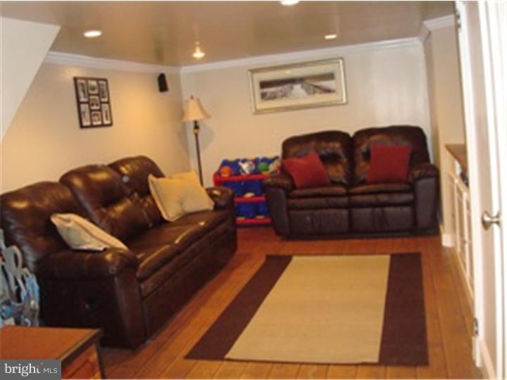 158 Shelbourne Road Havertown, PA 19083 - Photo 16 of 16