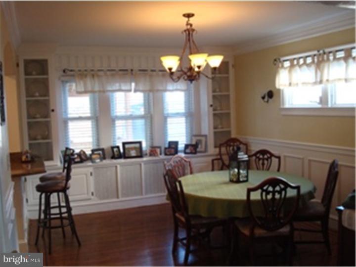 158 Shelbourne Road Havertown, PA 19083 - Photo 5 of 16