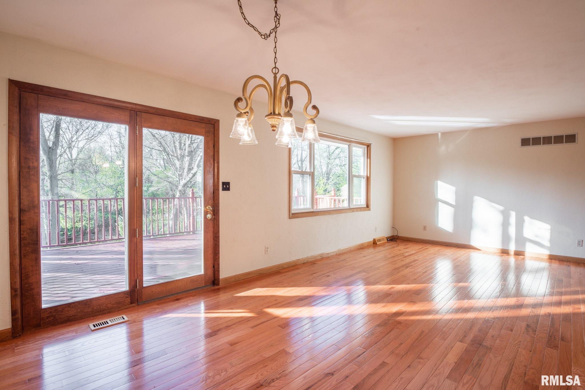 9913 West Buckhaven Court Mapleton, IL 61547 - Photo 12 of 49 Gallery Image 12