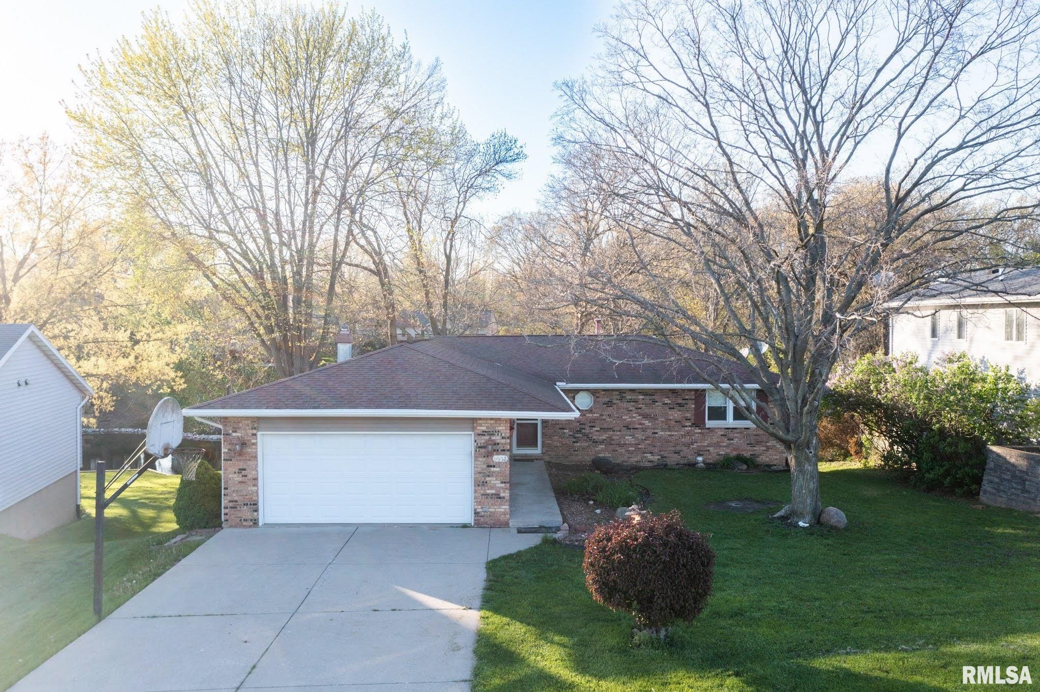 9913 West Buckhaven Court Mapleton, IL 61547 - Photo 2 of 49 Gallery Image 2
