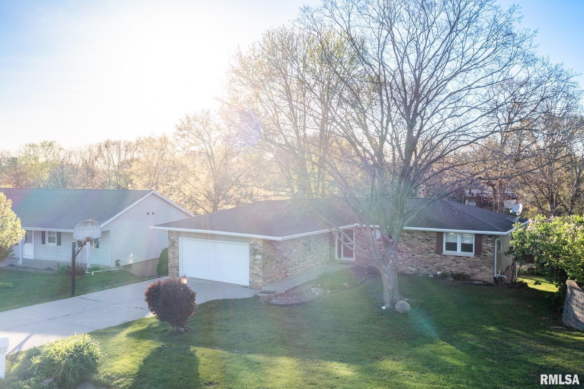 9913 West Buckhaven Court Mapleton, IL 61547 - Photo 3 of 49 Gallery Image 3