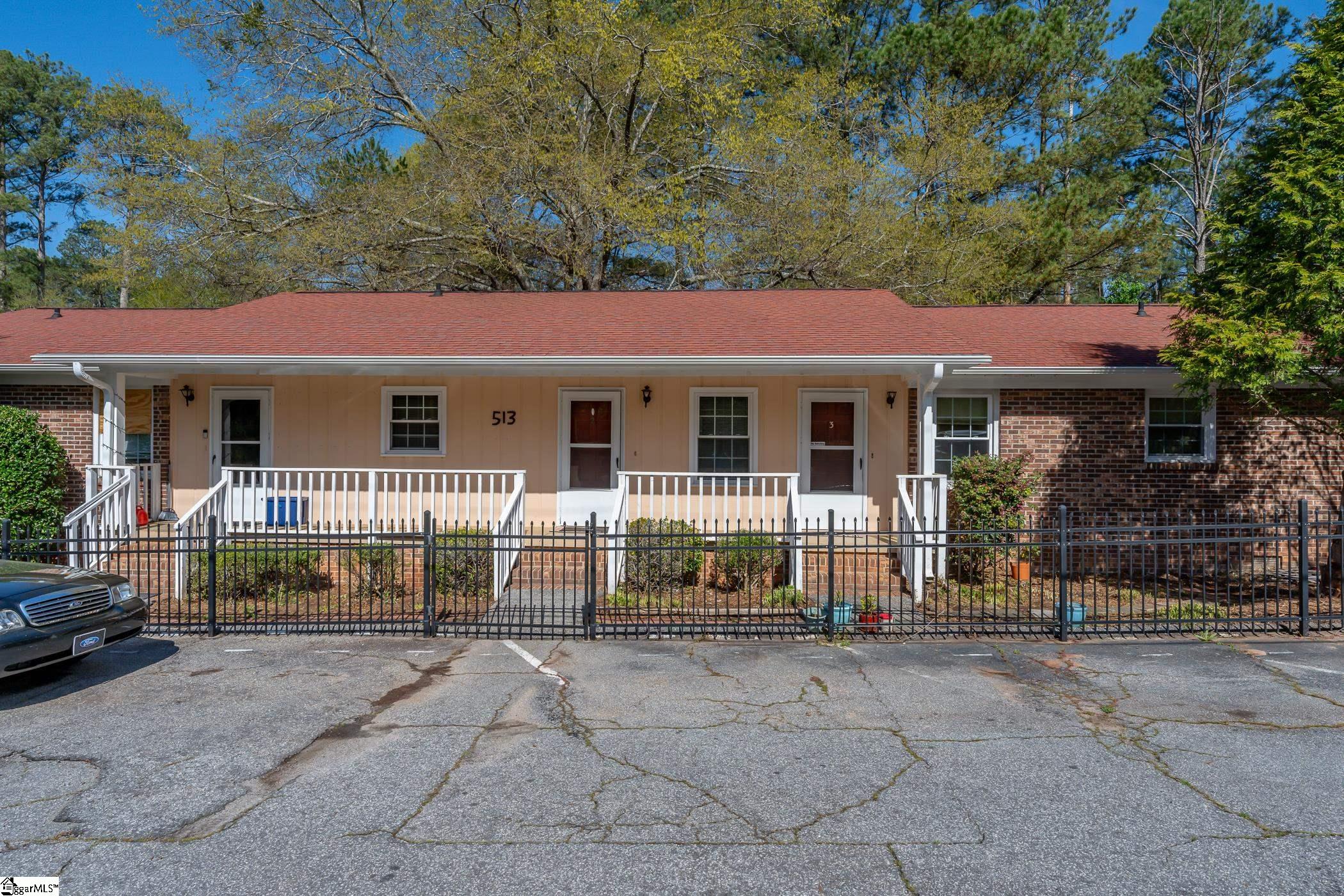 513 Old Central Road Clemson, SC 29631 - Photo 1 of 23 Gallery Image 1
