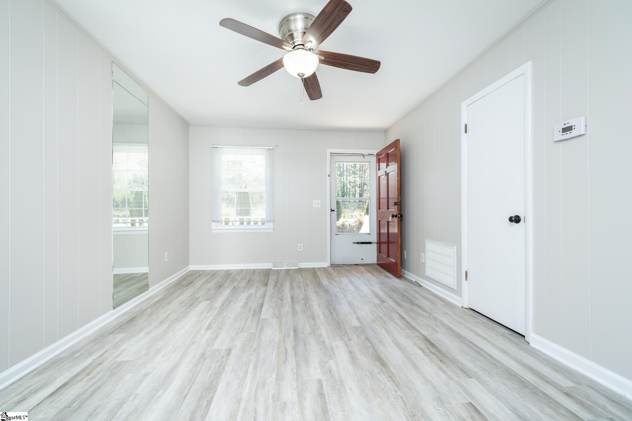 513 Old Central Road Clemson, SC 29631 - Photo 7 of 23 Gallery Image 7