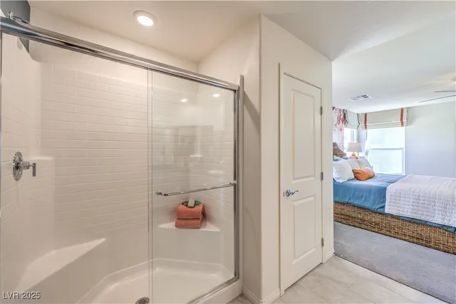 $472,990 | 6033 Sunshine Shores Street, Unit 8, North Las Vegas, NV 89081