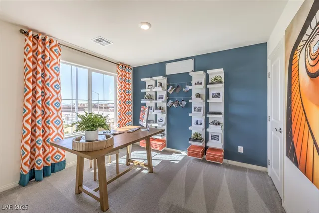 $472,990 | 6033 Sunshine Shores Street, Unit 8, North Las Vegas, NV 89081