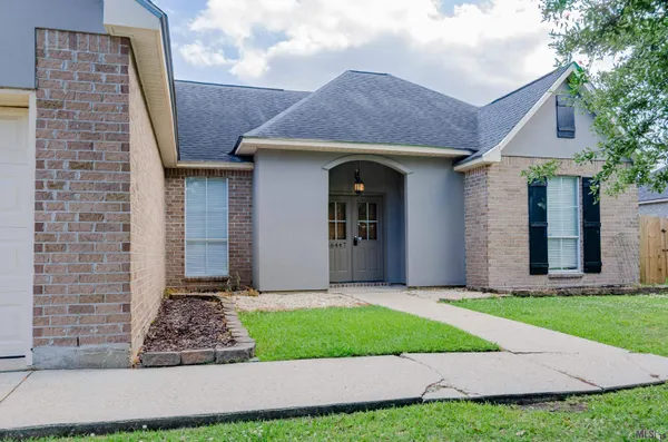 $352,500 | 36447 Crestway Avenue, Geismar, LA 70734