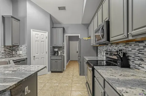$352,500 | 36447 Crestway Avenue, Geismar, LA 70734