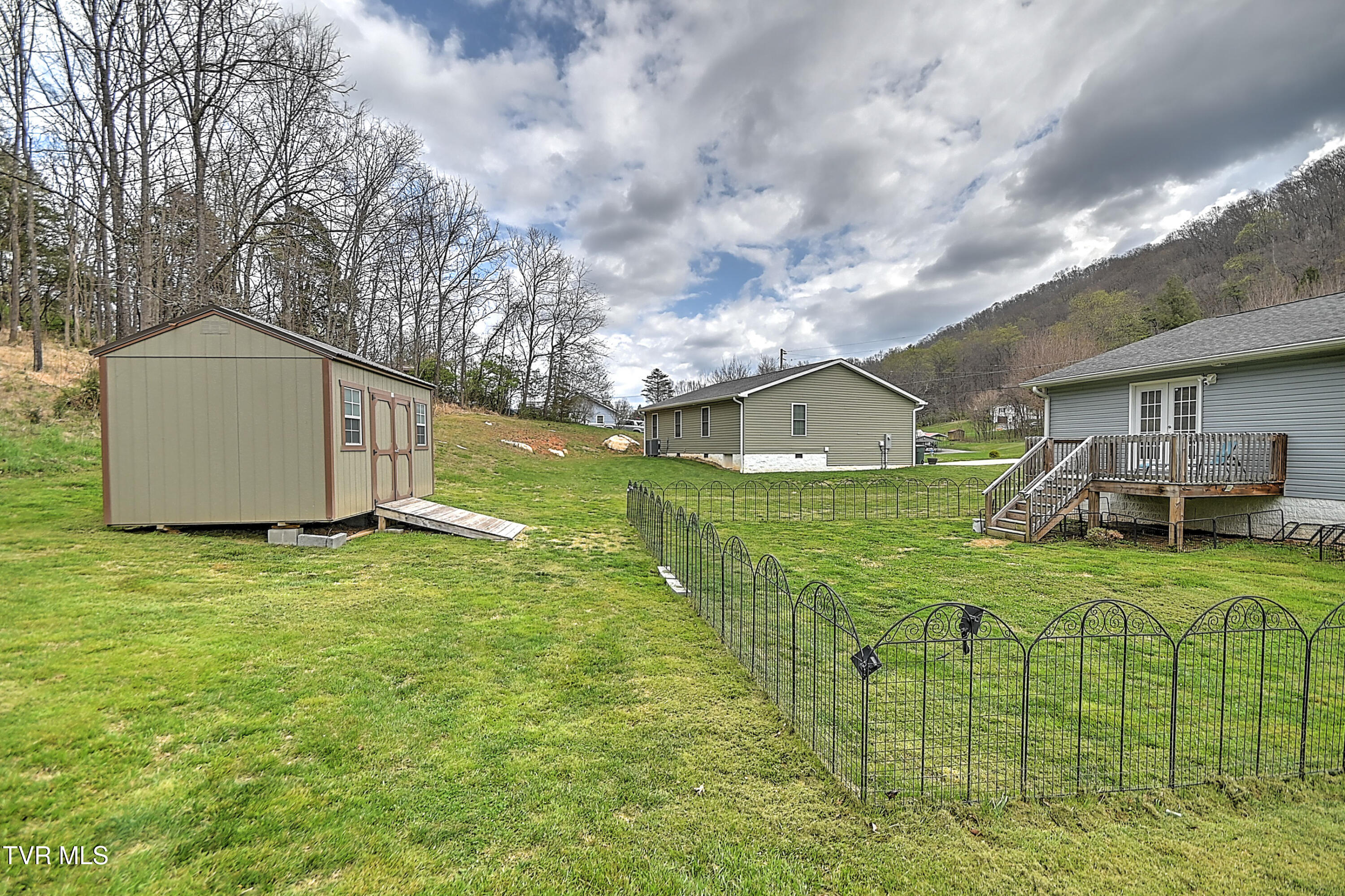 1735 Southside Road Elizabethton, TN 37643 - Photo 38 of 53 1735 Southside GM-41