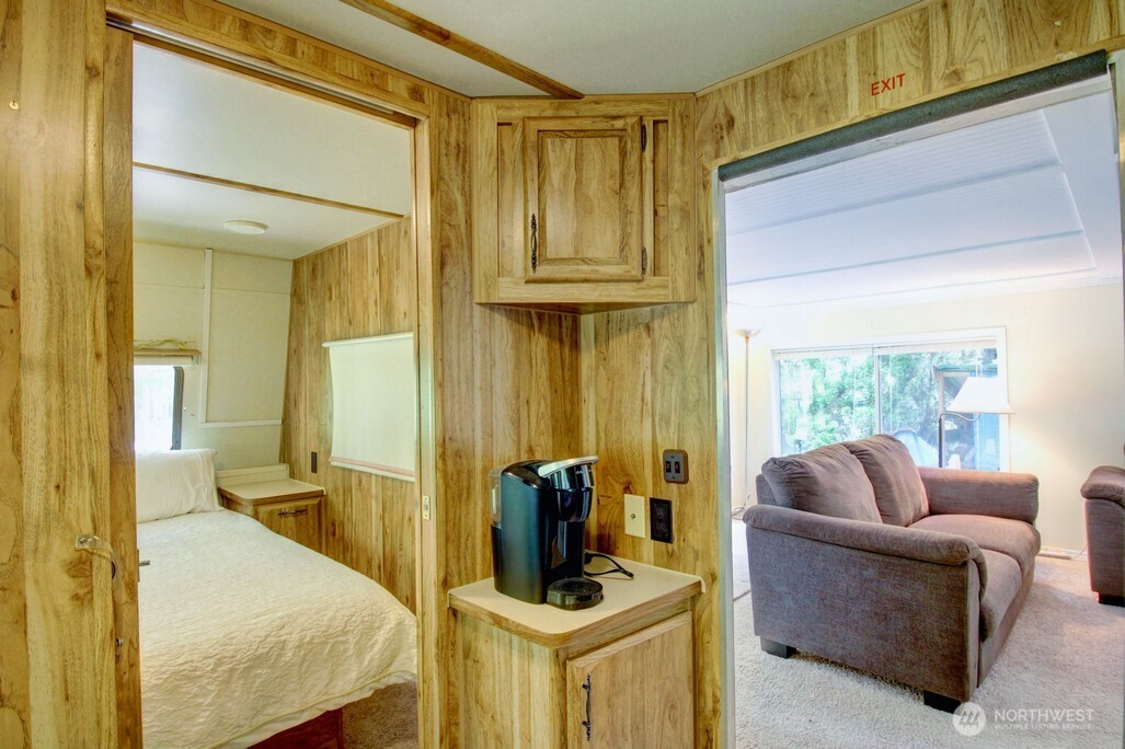 171-4 Christmas Tree Circle Maple Falls, WA 98266 - Photo 12 of 40