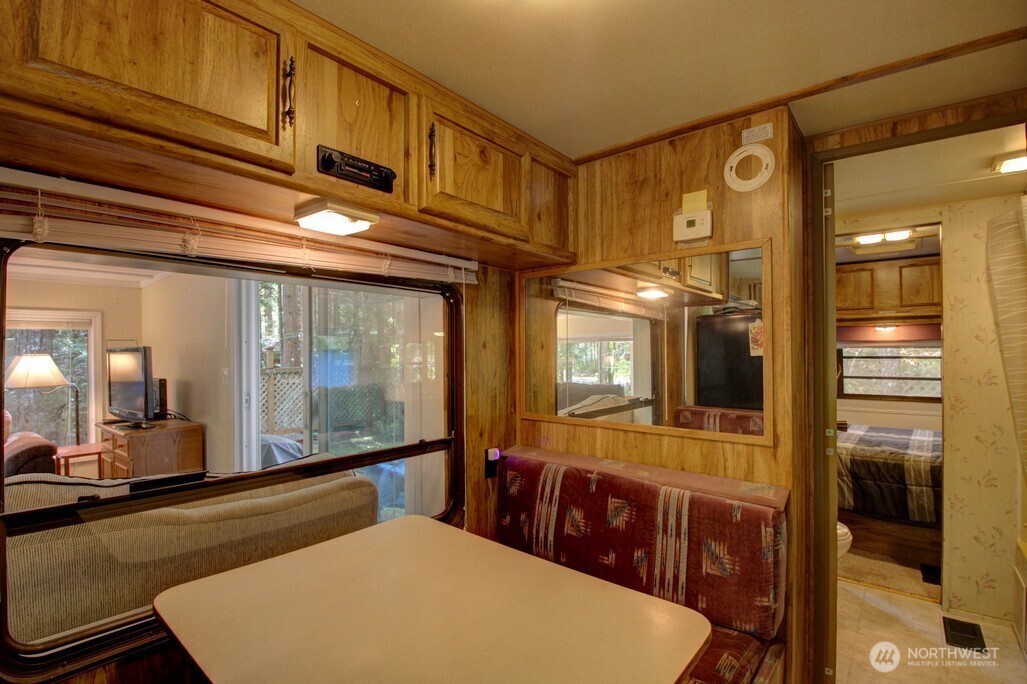 171-4 Christmas Tree Circle Maple Falls, WA 98266 - Photo 19 of 40