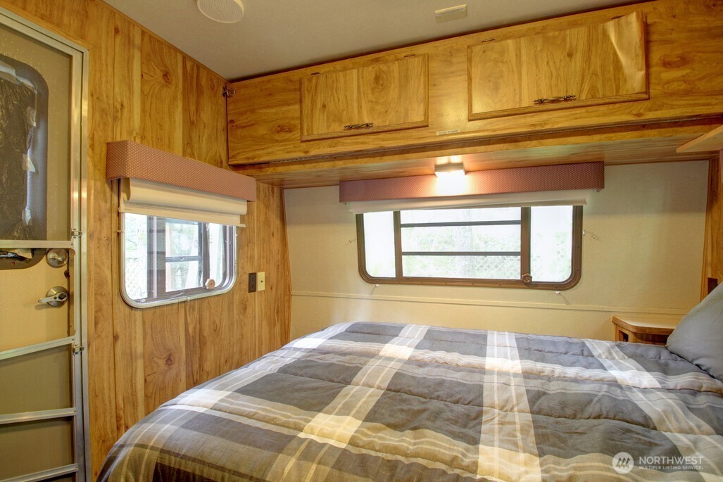 171-4 Christmas Tree Circle Maple Falls, WA 98266 - Photo 21 of 40