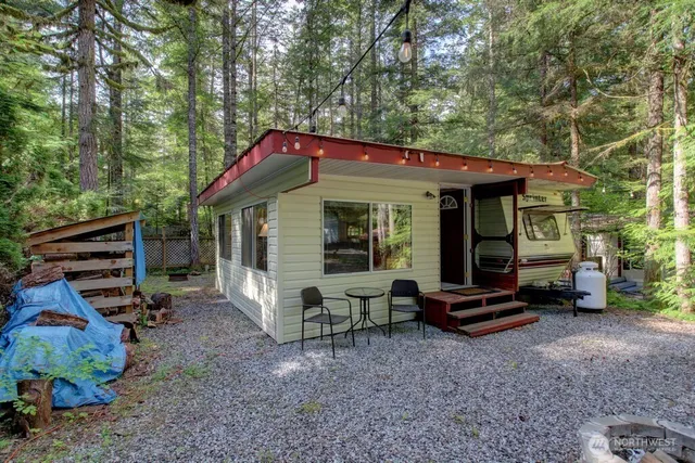 $38,000 | 171-4 Christmas Tree Circle, Maple Falls, WA 98266