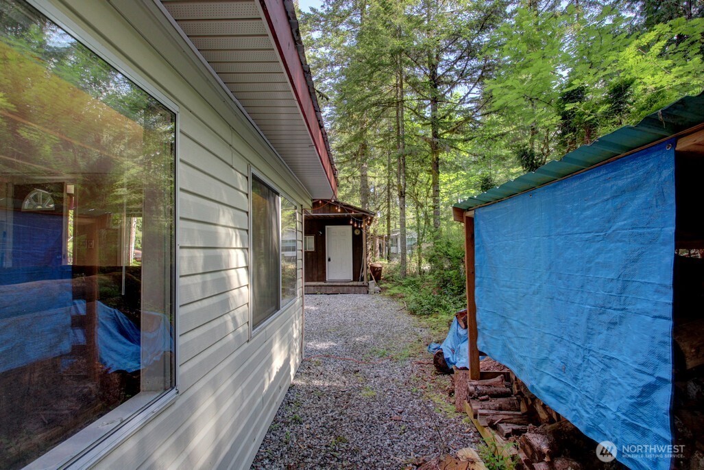 171-4 Christmas Tree Circle Maple Falls, WA 98266 - Photo 35 of 40