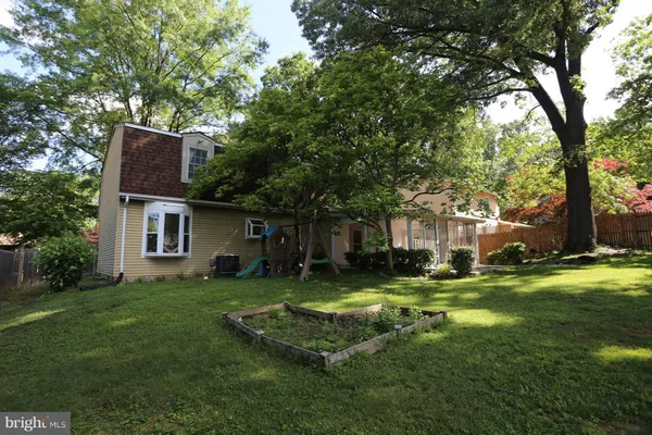 $4,195 | 8523 Electric Avenue, Vienna, VA 22182