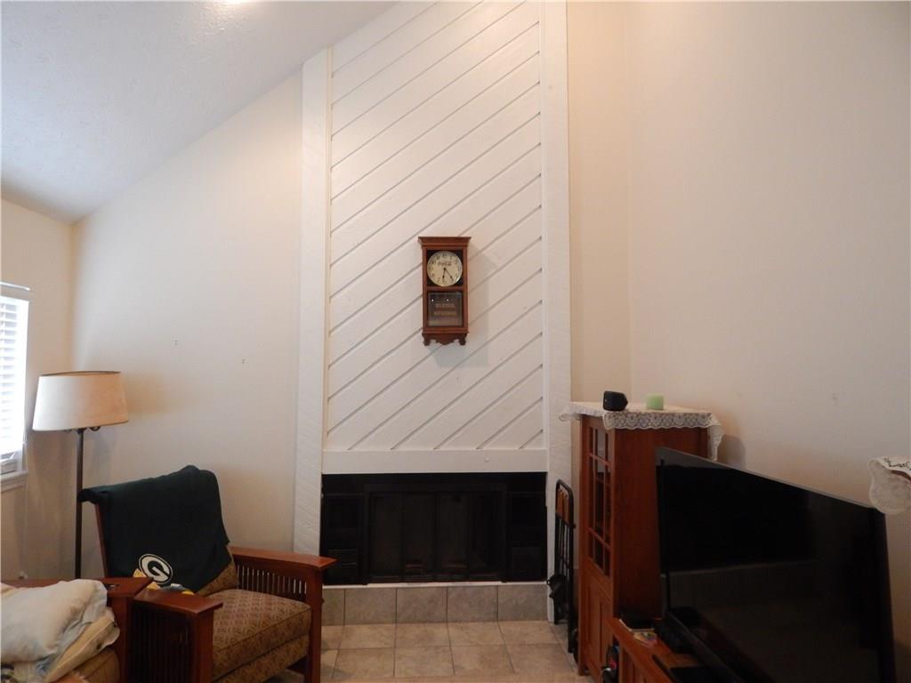 393 Mill Springs Fillmore, IN 46128 - Photo 16 of 28 Gallery Image 16