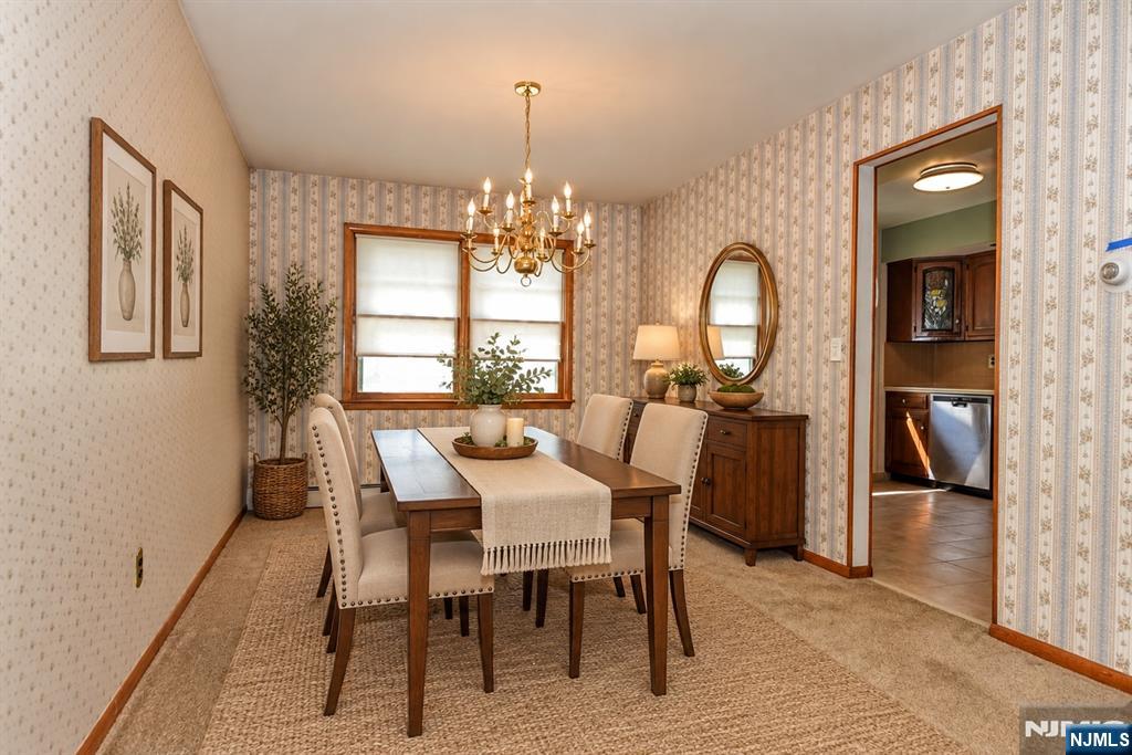 3 Richard Court Butler, NJ 07405 - Photo 6 of 30 Gallery Image 6